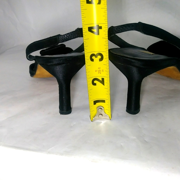 Vera wang sling back suede shoes - Picture 9 of 16